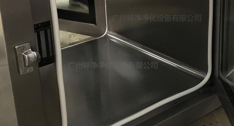 內(nèi)嵌式傳遞窗工作區(qū)采用圓弧設(shè)計(jì) 內(nèi)嵌式傳遞窗
