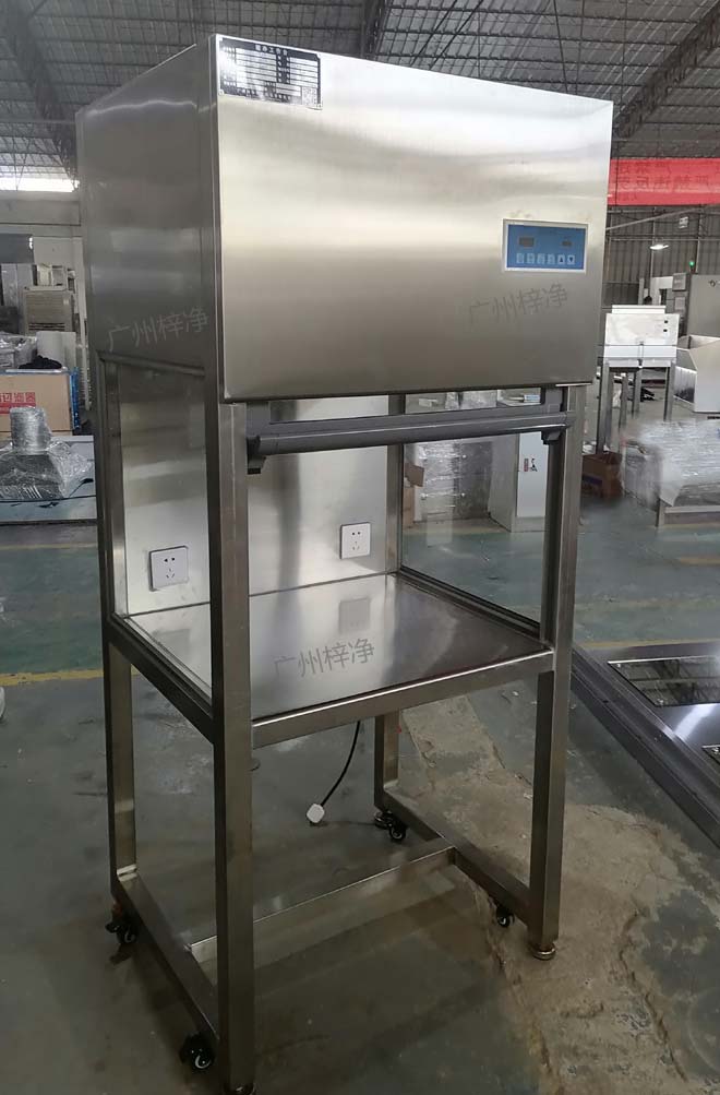 升降門超凈工作臺是一種提供局部無塵無菌工作環(huán)境的單向流型空氣凈化設備