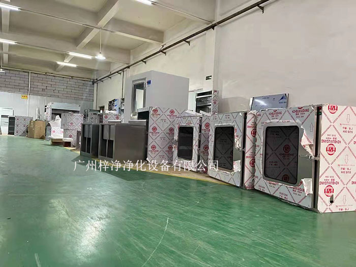 傳遞窗制作現(xiàn)場實拍圖